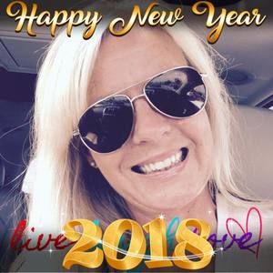 Meet your Posher, Laurie